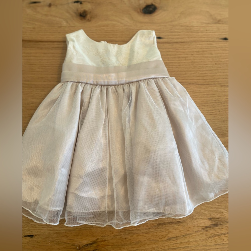 Kid's Dream Cream White Formal Dress Girls‎ No Size Preloved